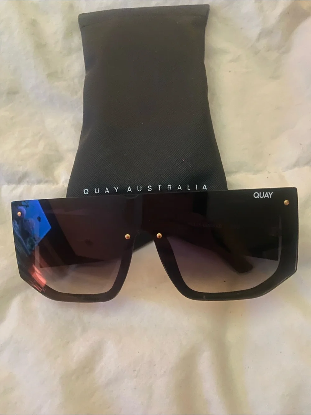 Quay Australia Fully booked Oversized Shield Sunglasses — Black Gradient Lenses